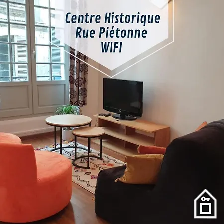 Amatxi Etxea Au Coeur Du Centre Historique Appartement Bayonne Buitenkant foto